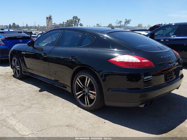 2013 PORSCHE PANAMERA TURBO