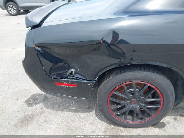 2015 DODGE CHALLENGER SXT