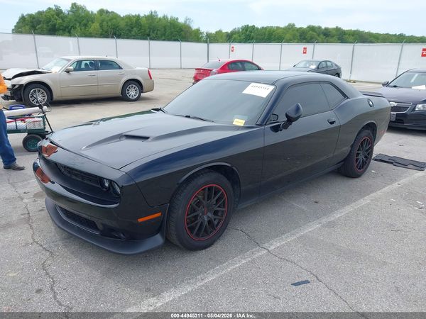 2015 DODGE CHALLENGER SXT