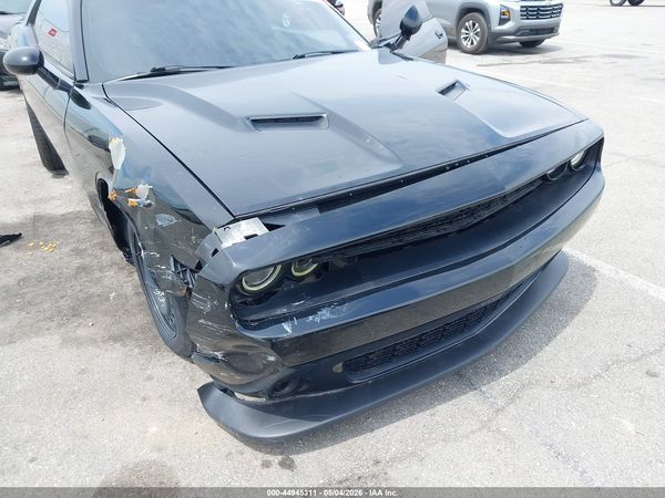 2015 DODGE CHALLENGER SXT