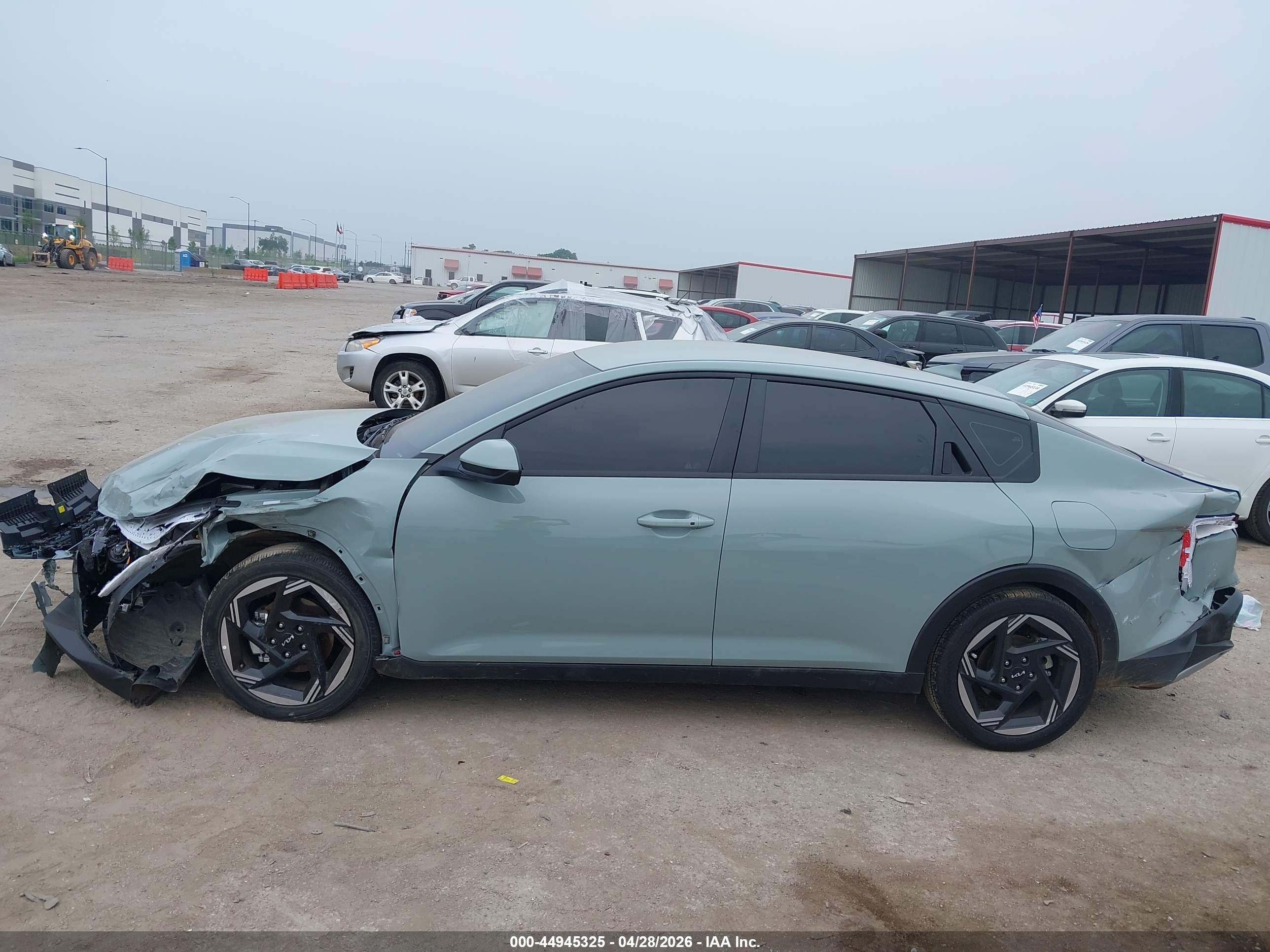 2026 KIA K4 EX
