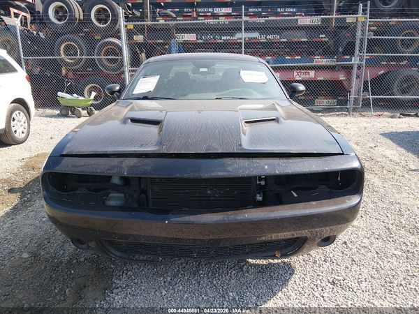 2015 DODGE CHALLENGER SXT