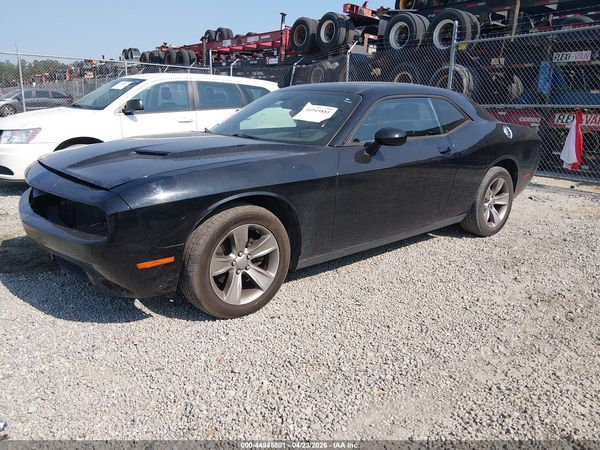 2015 DODGE CHALLENGER SXT