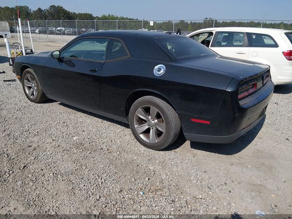 2015 DODGE CHALLENGER SXT