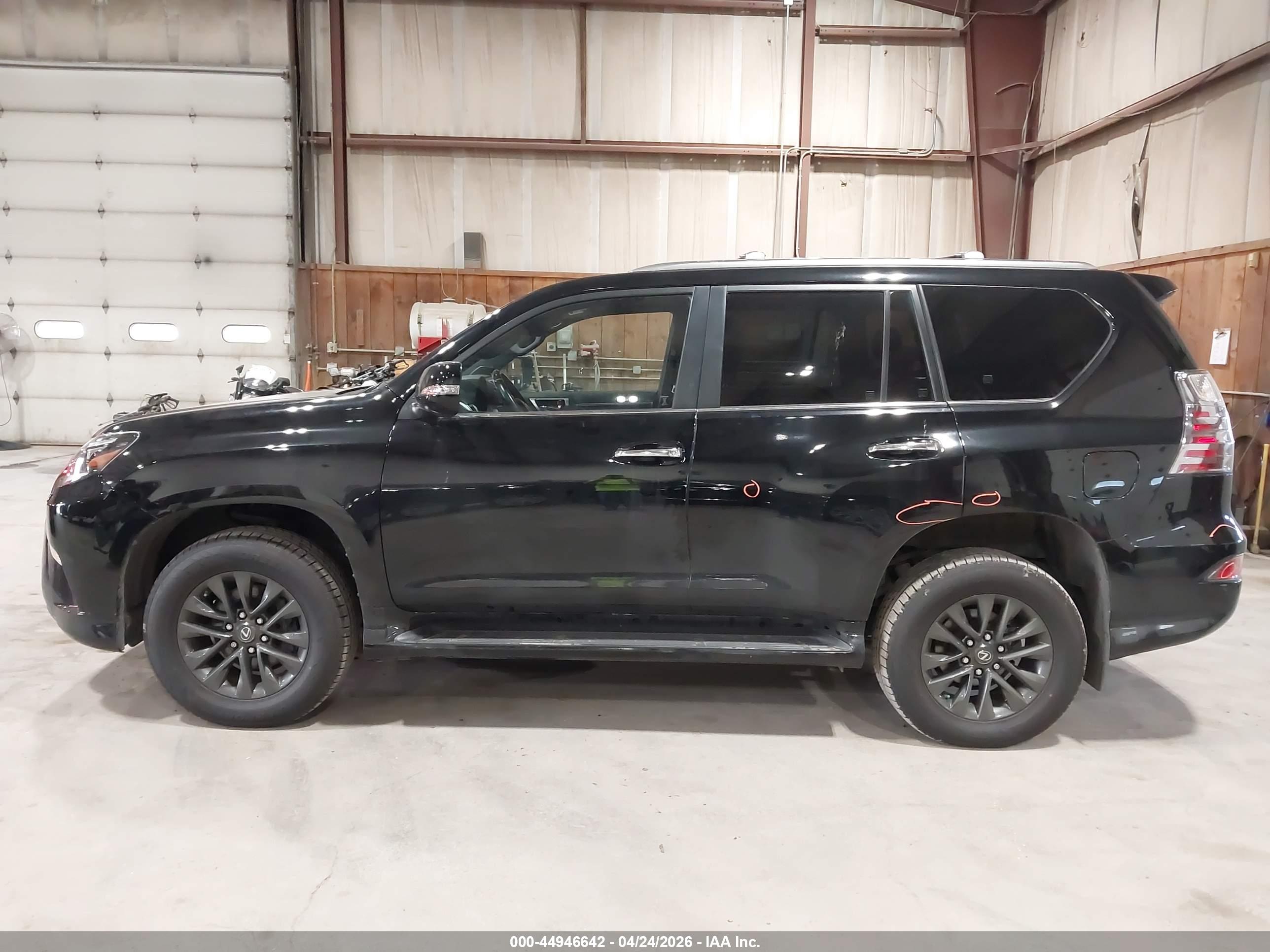 2023 LEXUS GX 460 PREMIUM