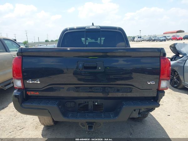 2022 TOYOTA TACOMA SR V6
