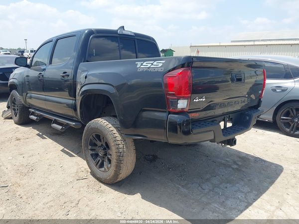 2022 TOYOTA TACOMA SR V6