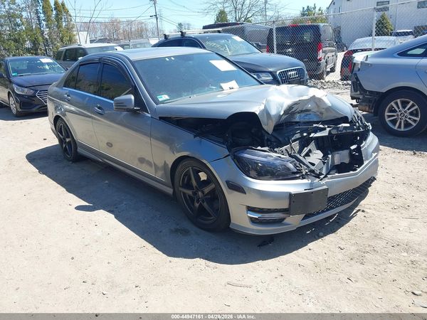2013 MERCEDES-BENZ C 300 SPORT 4MATIC