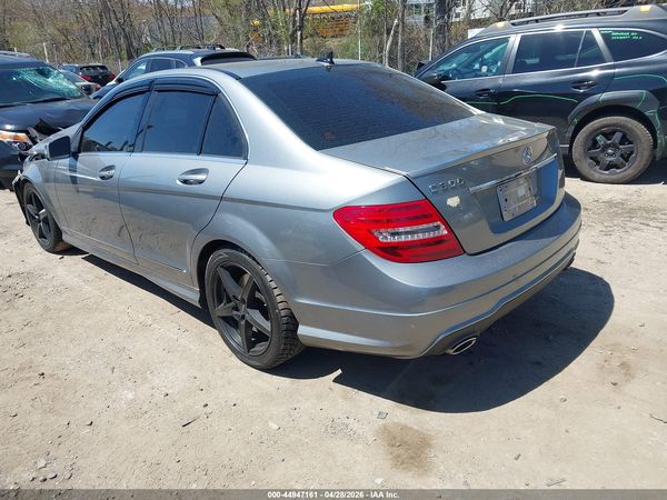2013 MERCEDES-BENZ C 300 SPORT 4MATIC
