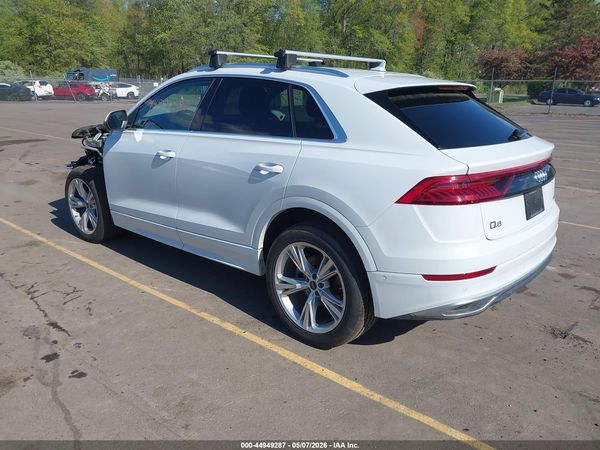 2023 AUDI Q8