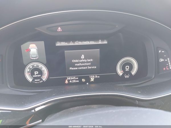 2023 AUDI Q8