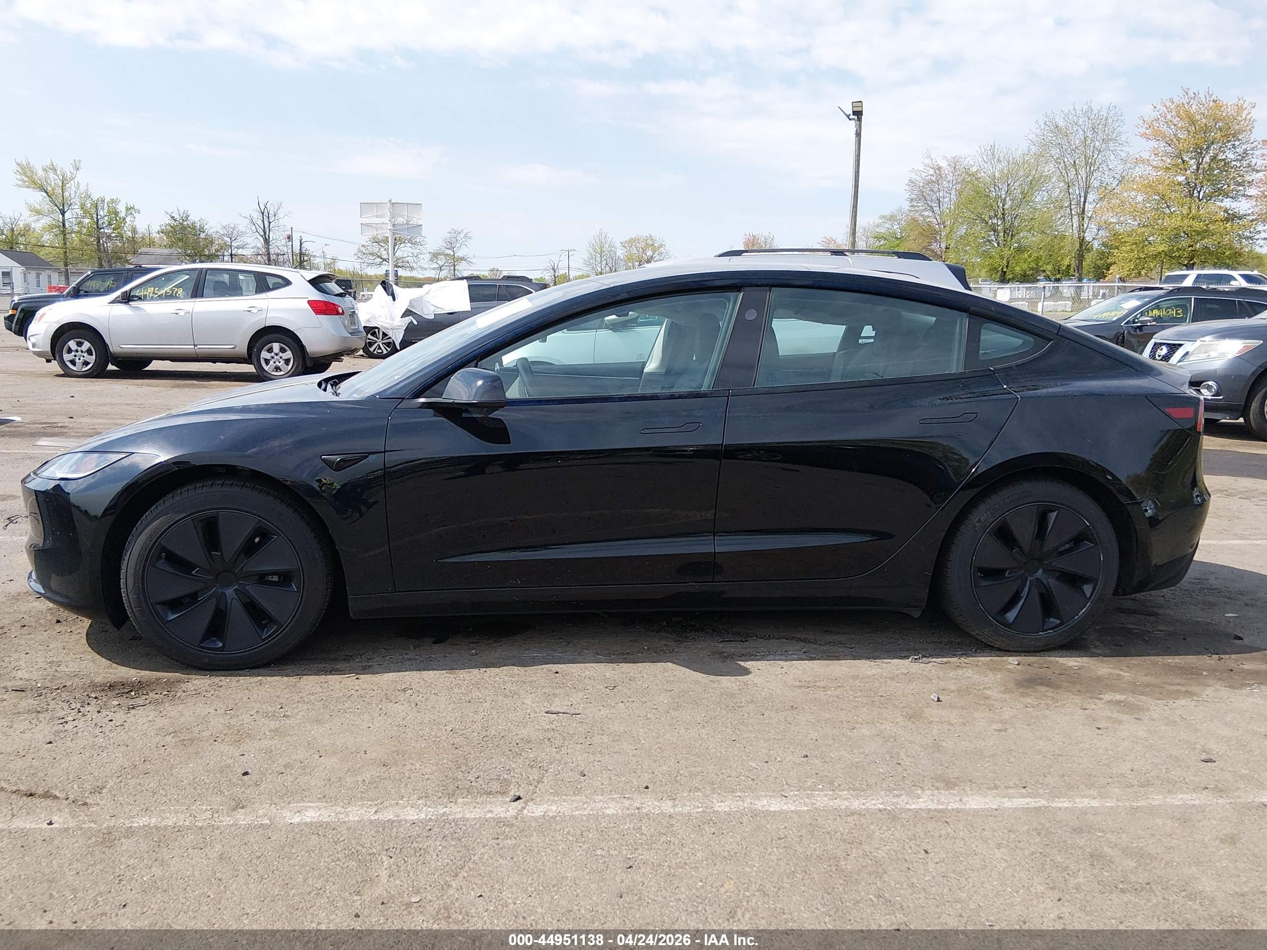 2024 TESLA MODEL 3