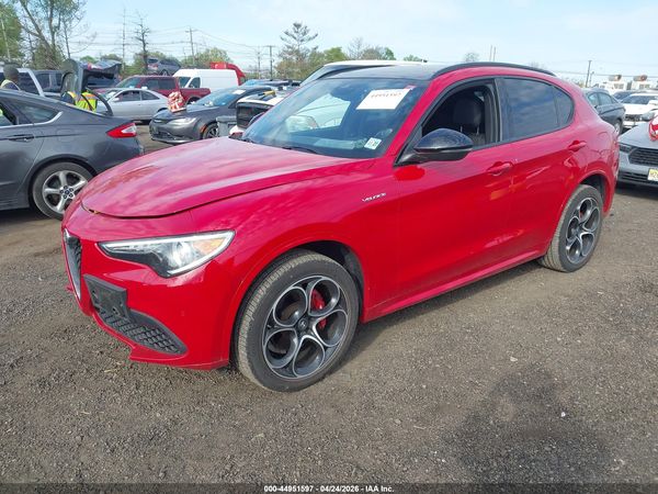 2022 ALFA ROMEO STELVIO VELOCE TI AWD