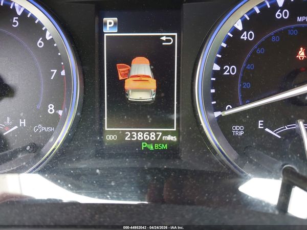2019 TOYOTA HIGHLANDER LIMITED
