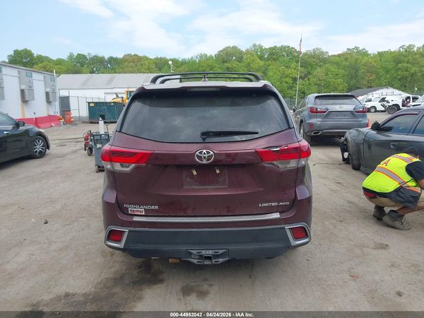 2019 TOYOTA HIGHLANDER LIMITED