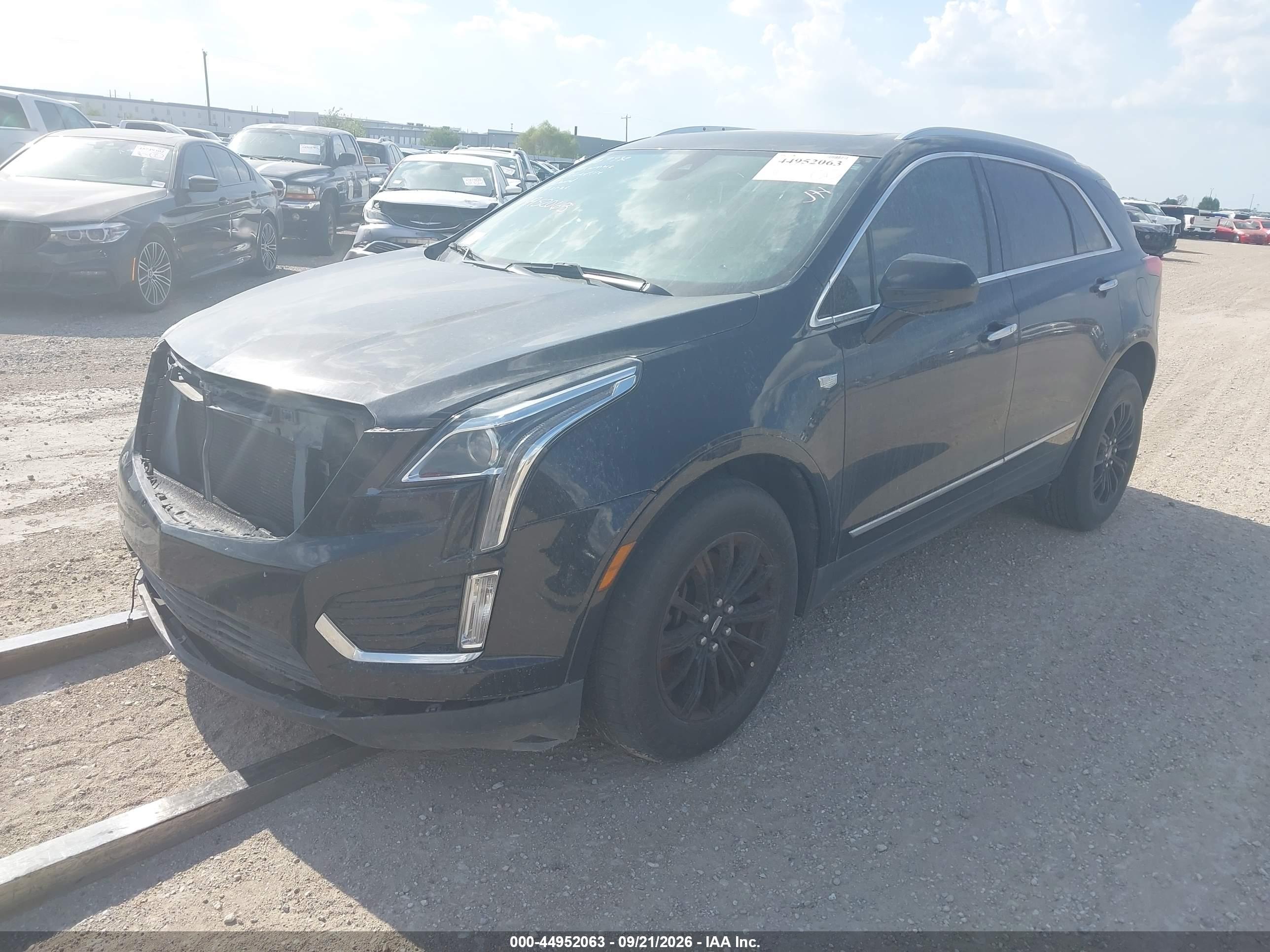2017 CADILLAC XT5 LUXURY — I2