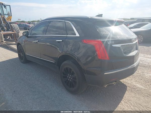 2017 CADILLAC XT5 LUXURY — I3