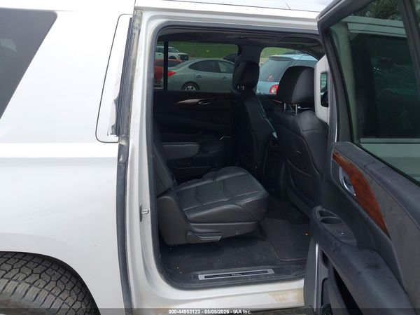 2017 CADILLAC ESCALADE ESV LUXURY