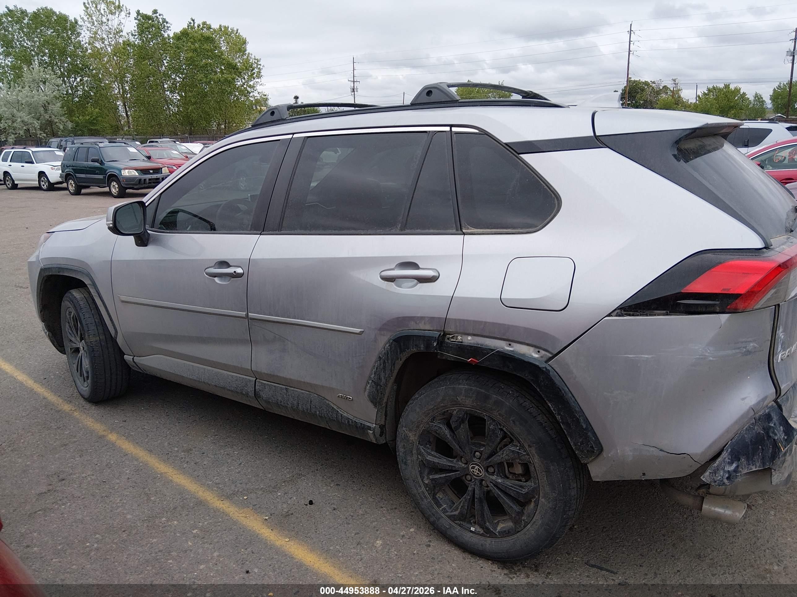 2022 TOYOTA RAV4 HYBRID SE