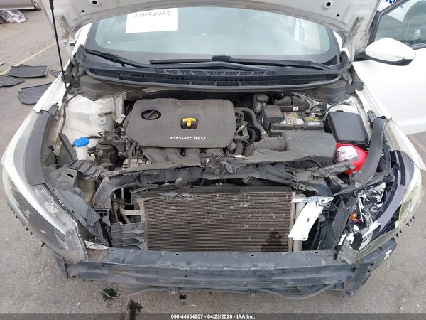 2017 KIA FORTE LX
