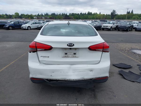 2017 KIA FORTE LX