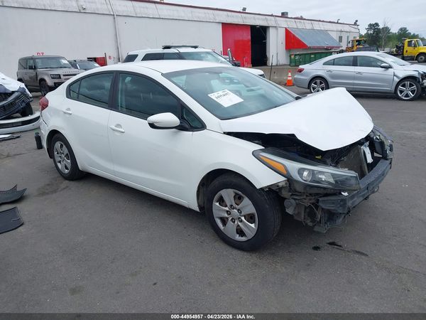 2017 KIA FORTE LX