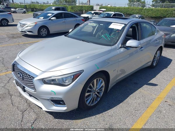 2020 INFINITI Q50 LUXE