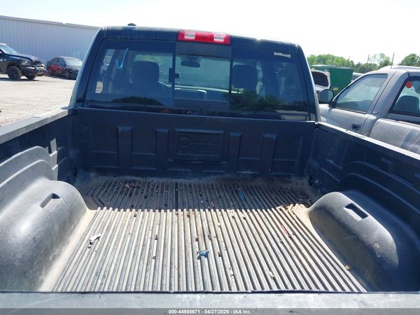 2019 RAM 1500 CLASSIC SLT  4X2 6'4 BOX