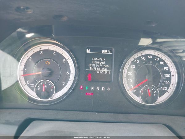 2019 RAM 1500 CLASSIC SLT  4X2 6'4 BOX