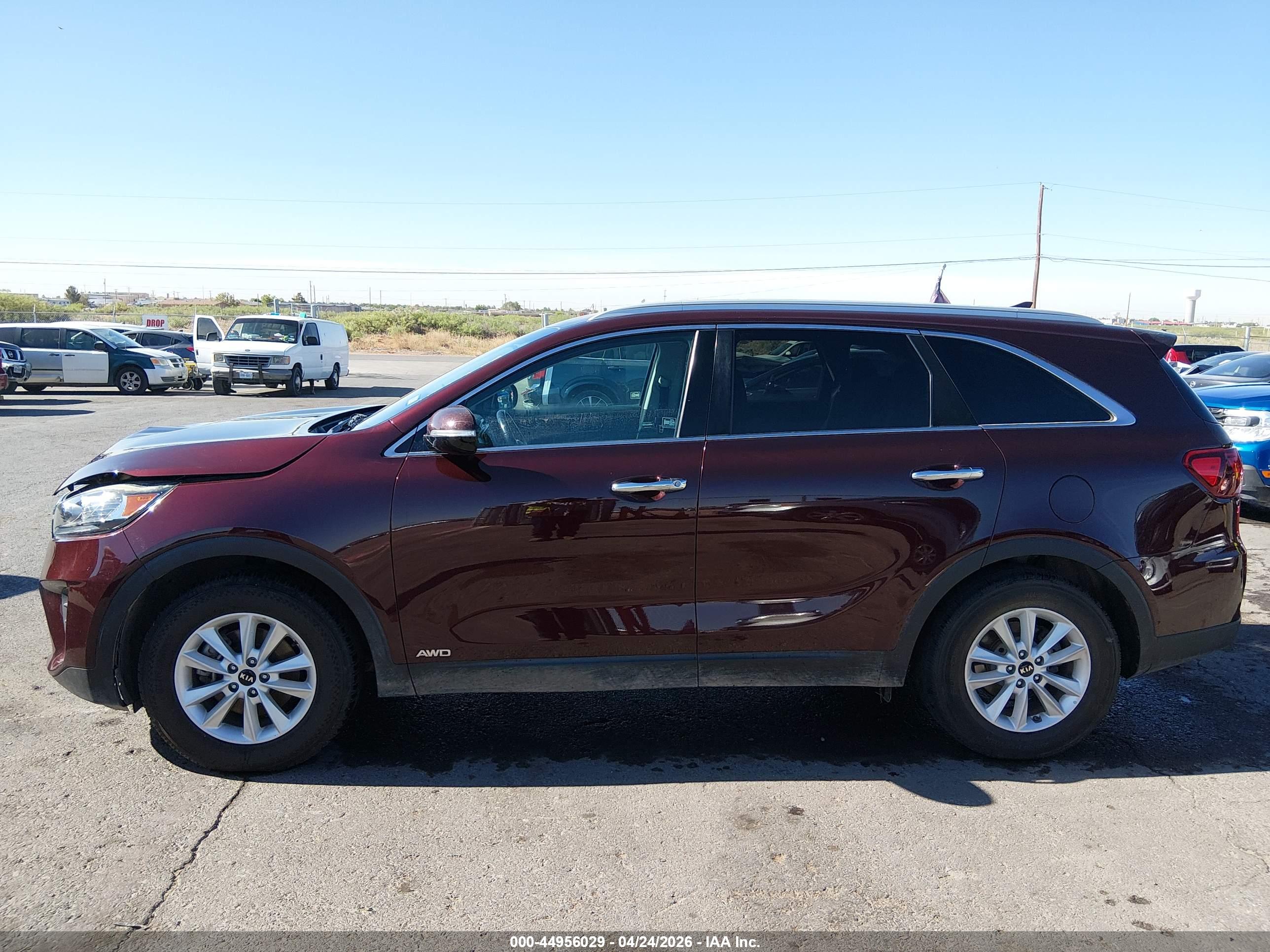 2019 KIA SORENTO 2.4L LX