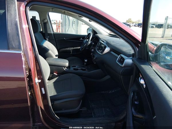 2019 KIA SORENTO 2.4L LX