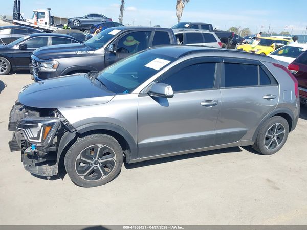 2023 KIA NIRO EX