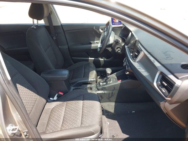 2022 KIA RIO S