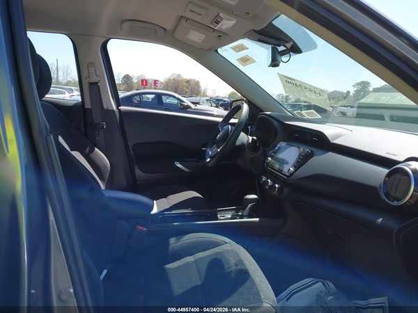 2024 NISSAN KICKS SV XTRONIC CVT
