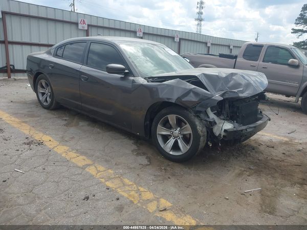2016 DODGE CHARGER SXT