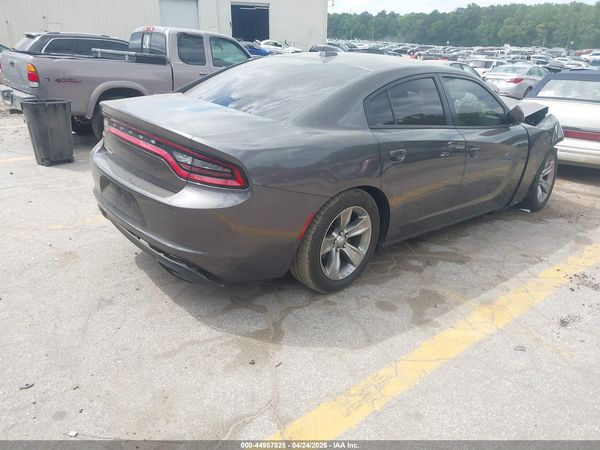 2016 DODGE CHARGER SXT