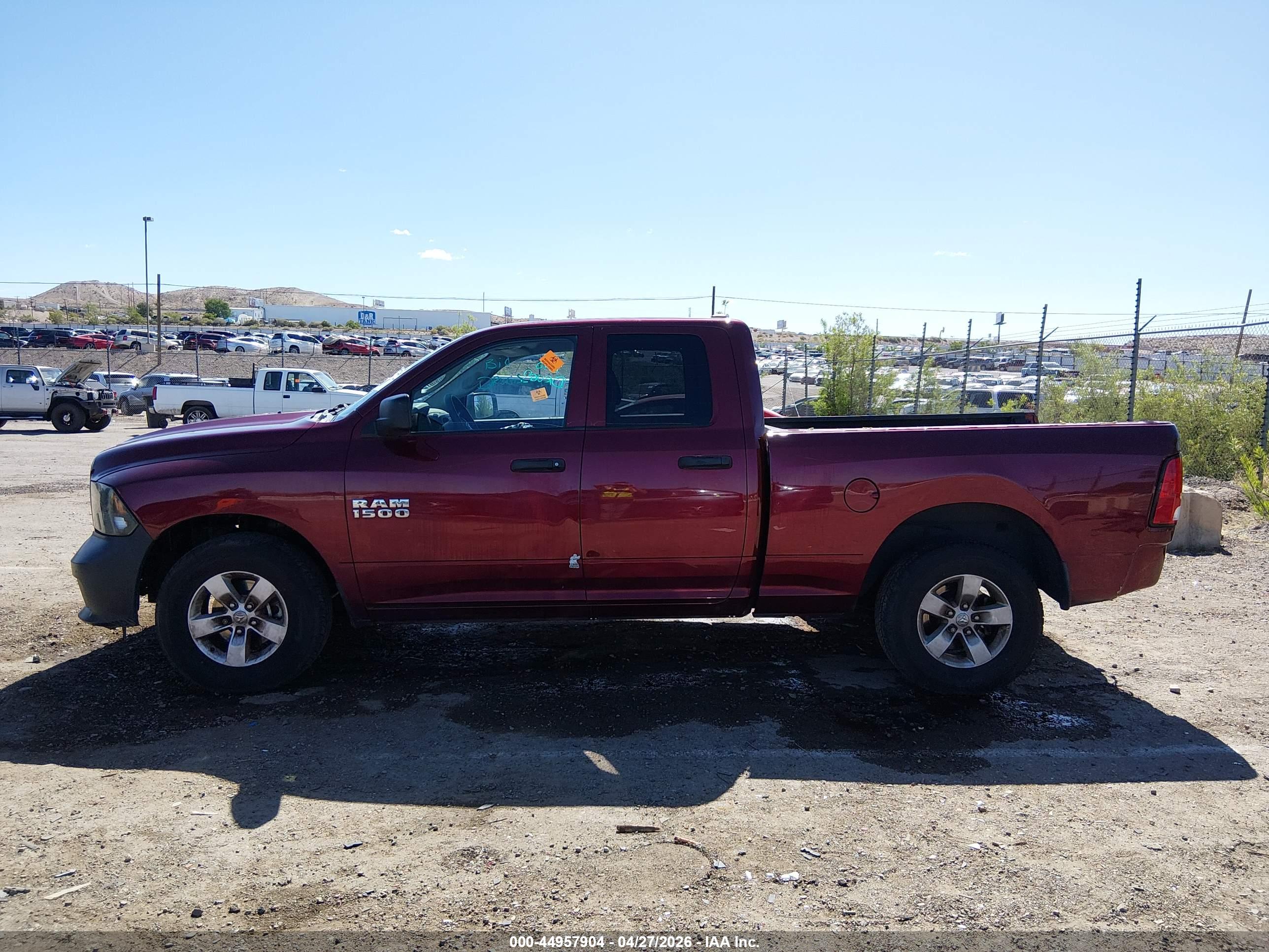 2018 RAM 1500 EXPRESS  4X2 6'4 BOX