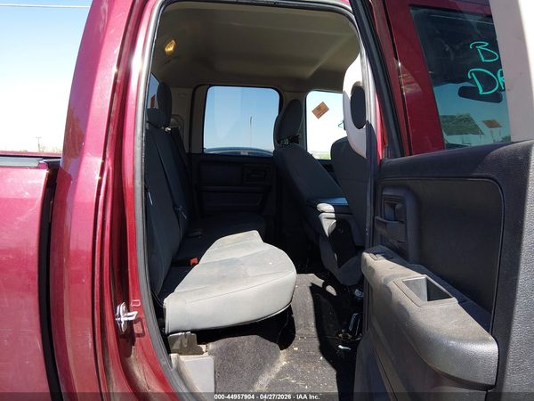 2018 RAM 1500 EXPRESS  4X2 6'4 BOX