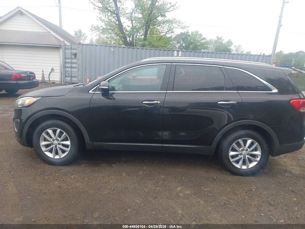 2017 KIA SORENTO 2.4L LX