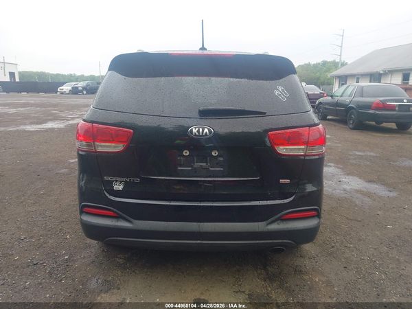 2017 KIA SORENTO 2.4L LX