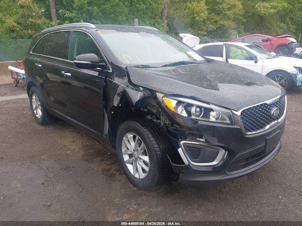 2017 KIA SORENTO 2.4L LX