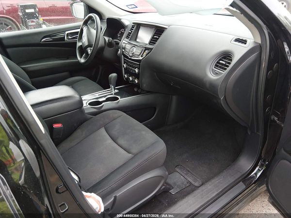2019 NISSAN PATHFINDER S