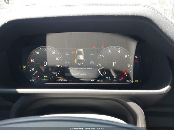 2025 LAND ROVER DEFENDER 110 P300