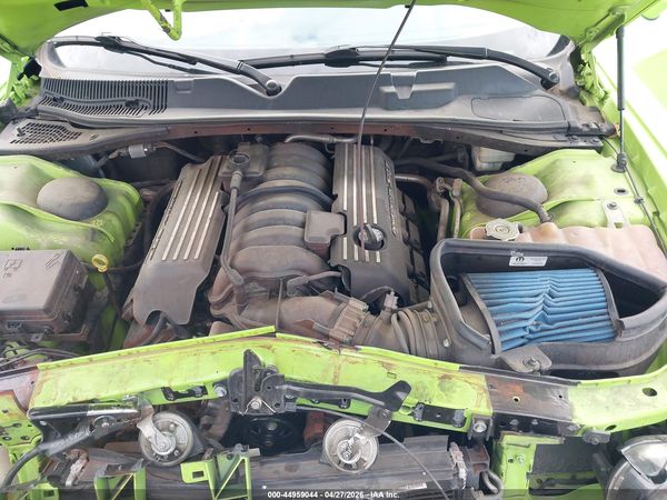 2015 DODGE CHALLENGER R/T SCAT PACK — I10