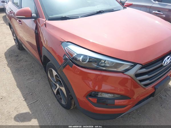 2016 HYUNDAI TUCSON SPORT