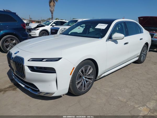2025 BMW I7 EDRIVE50