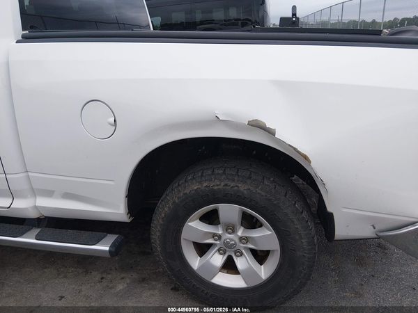 2019 RAM 1500 CLASSIC TRADESMAN  4X4 6'4 BOX