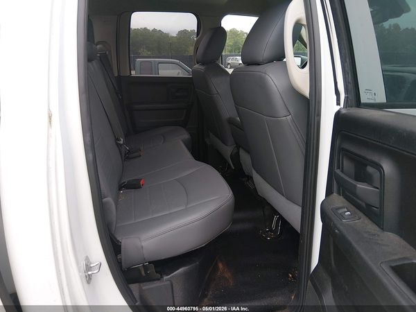 2019 RAM 1500 CLASSIC TRADESMAN  4X4 6'4 BOX