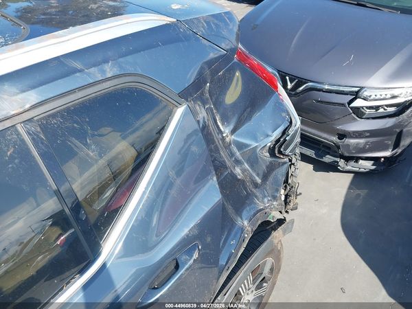 2021 VOLVO XC40 T4 INSCRIPTION