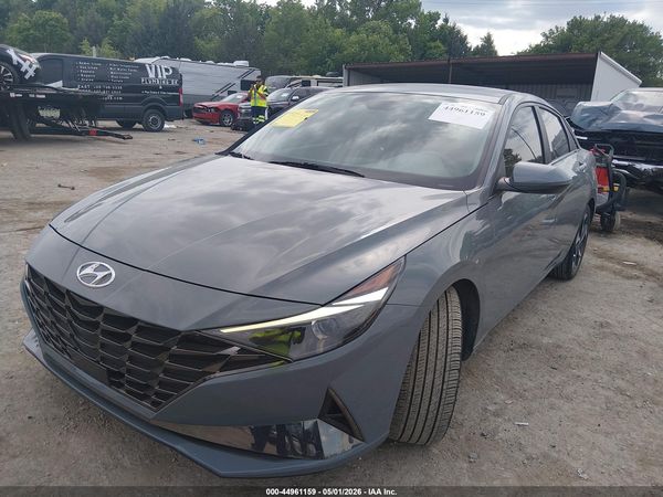 2022 HYUNDAI ELANTRA SEL